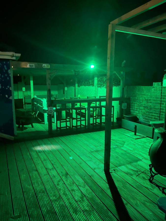 Poolside Apartment Peacehaven Ngoại thất bức ảnh